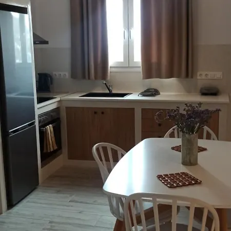 Appartamento Vlastos 3 *